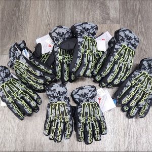 New_ Kids Waterproof Ski Gloves - 1 Pair